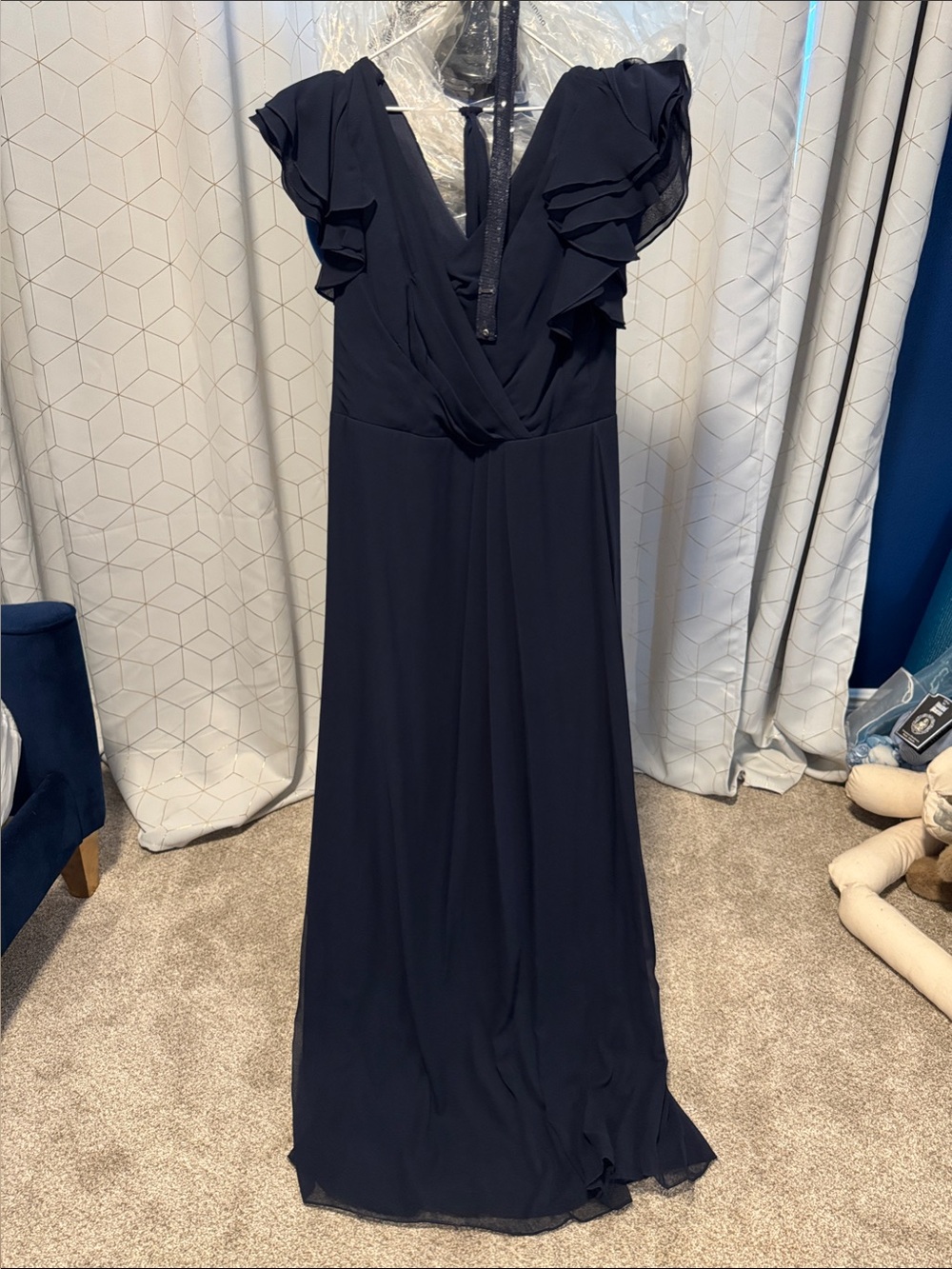Dessy Navy Ruffle-Sleeve V-Neck Evening Dress / Bridesmaid dress - Size 6 tag